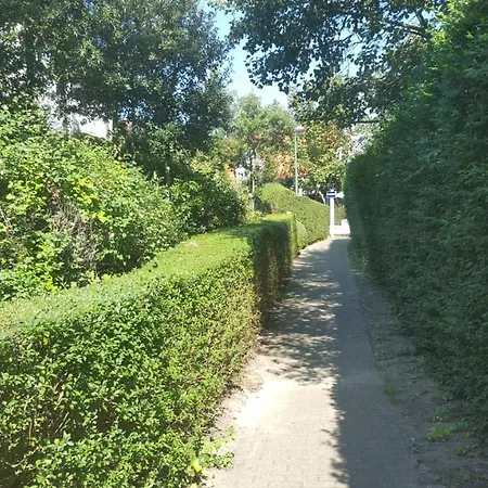 Nieuw App Met Tuin En Terras, Gratis Parking, Aan Zee, Vlakbij Brugge Duinbergen