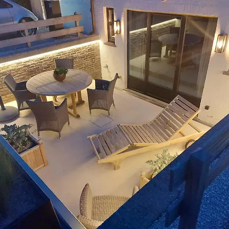 Nieuw App Met Tuin En Terras, Gratis Parking, Aan Zee, Vlakbij Brugge