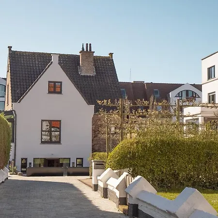 Nieuw App Met Tuin En Terras, Gratis Parking, Aan Zee, Vlakbij Brugge Duinbergen