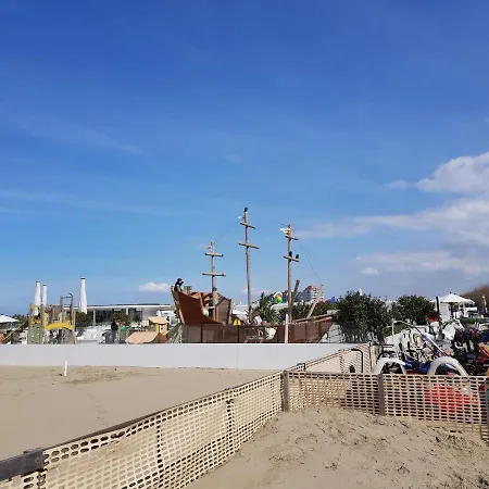 Nieuw App Met Tuin En Terras, Gratis Parking, Aan Zee, Vlakbij Brugge *