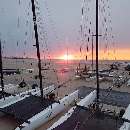 Apartment Nieuw App Met Tuin En Terras, Gratis Parking, Aan Zee, Vlakbij Brugge *